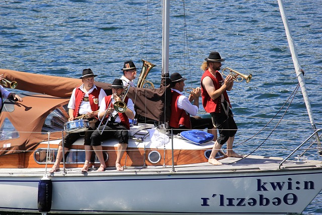 美总统特朗普证实乌总统将于28日访美签署稀土相关协议.